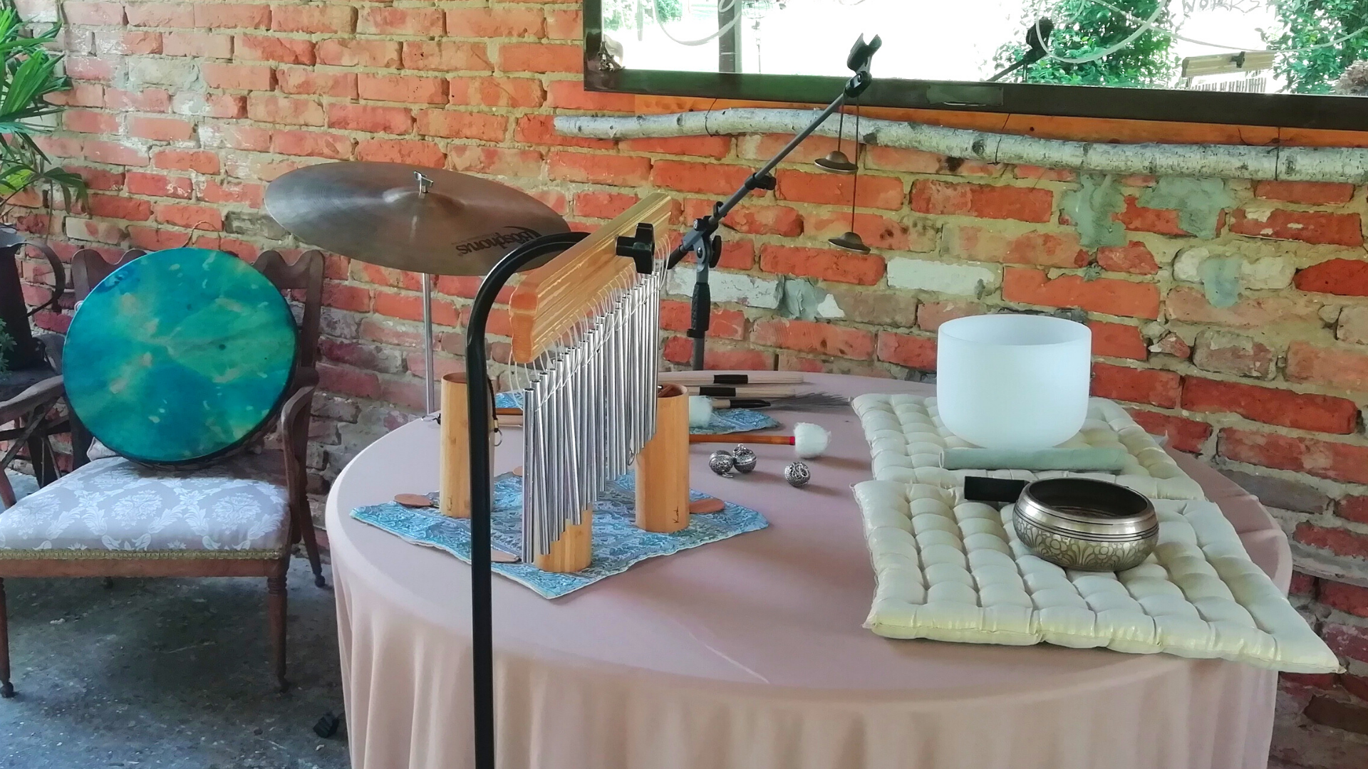 foto percussioni pag cosa suono 2 Bagno di suoni con oceandrum